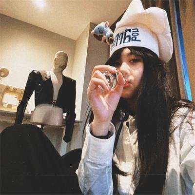 屋顶上的小飞人 在线观看